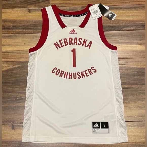 NEW Nebraska Cornhuskers Adidas Men's Basketball Jersey Size Small Number 1 - Picture 2 of 5